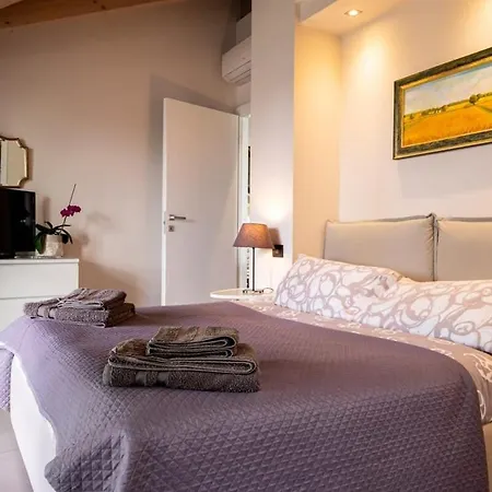 Italian Lakes 14009 Apartment