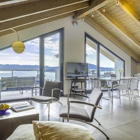 Italian Lakes 14009 * Lesa