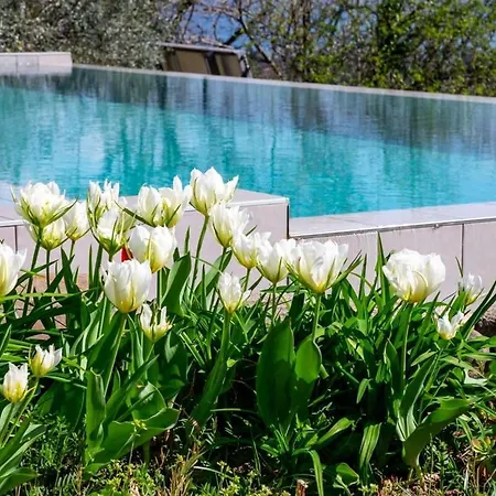 Italian Lakes 14009 Apartment