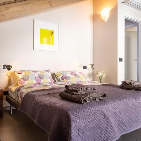 Italian Lakes 14009 Apartamento Lesa